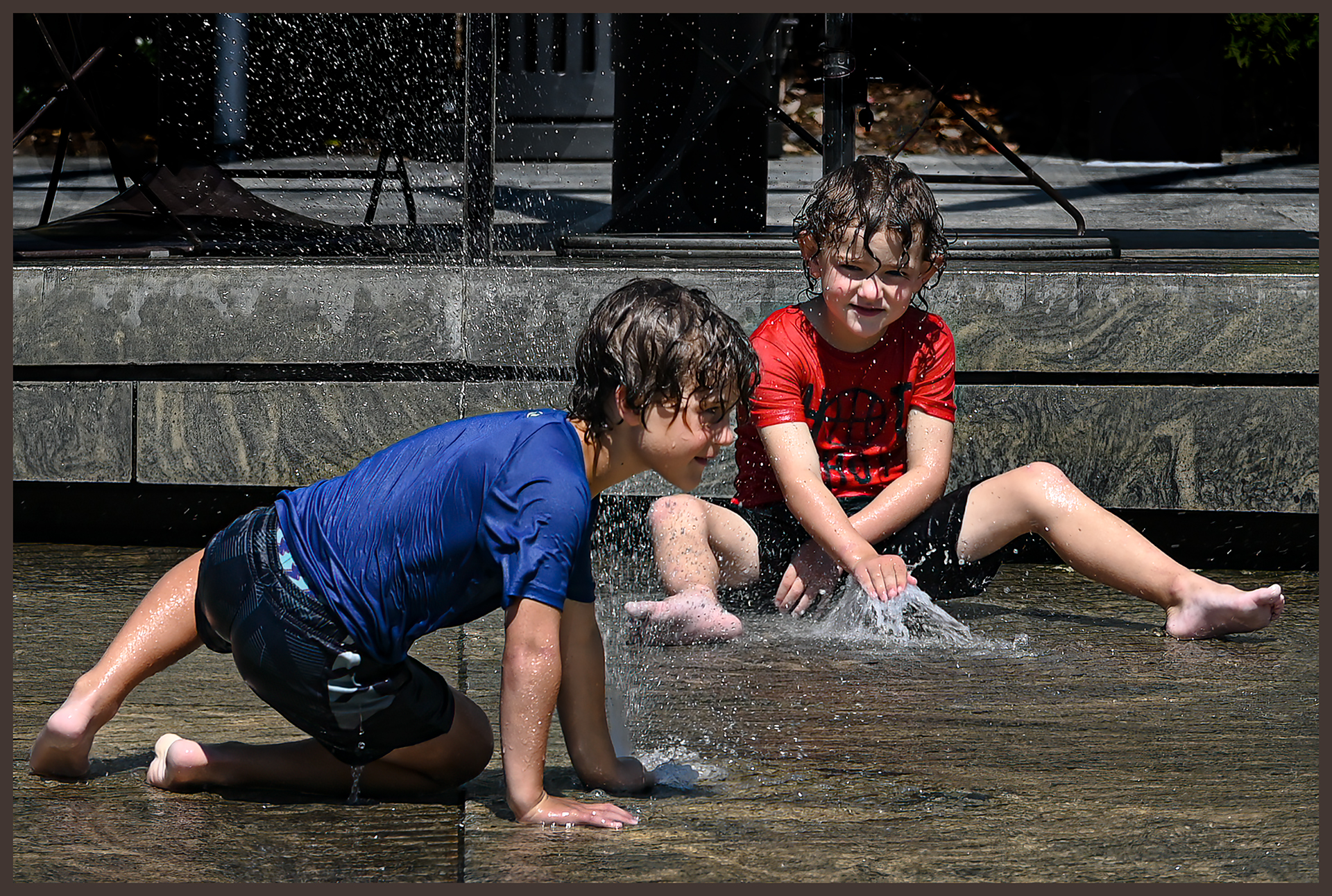 People_Charles Maniaci_Fountain Frolicking